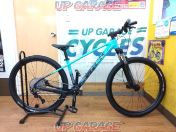 TREK  Marlin6(GEN3) 2023年モデル